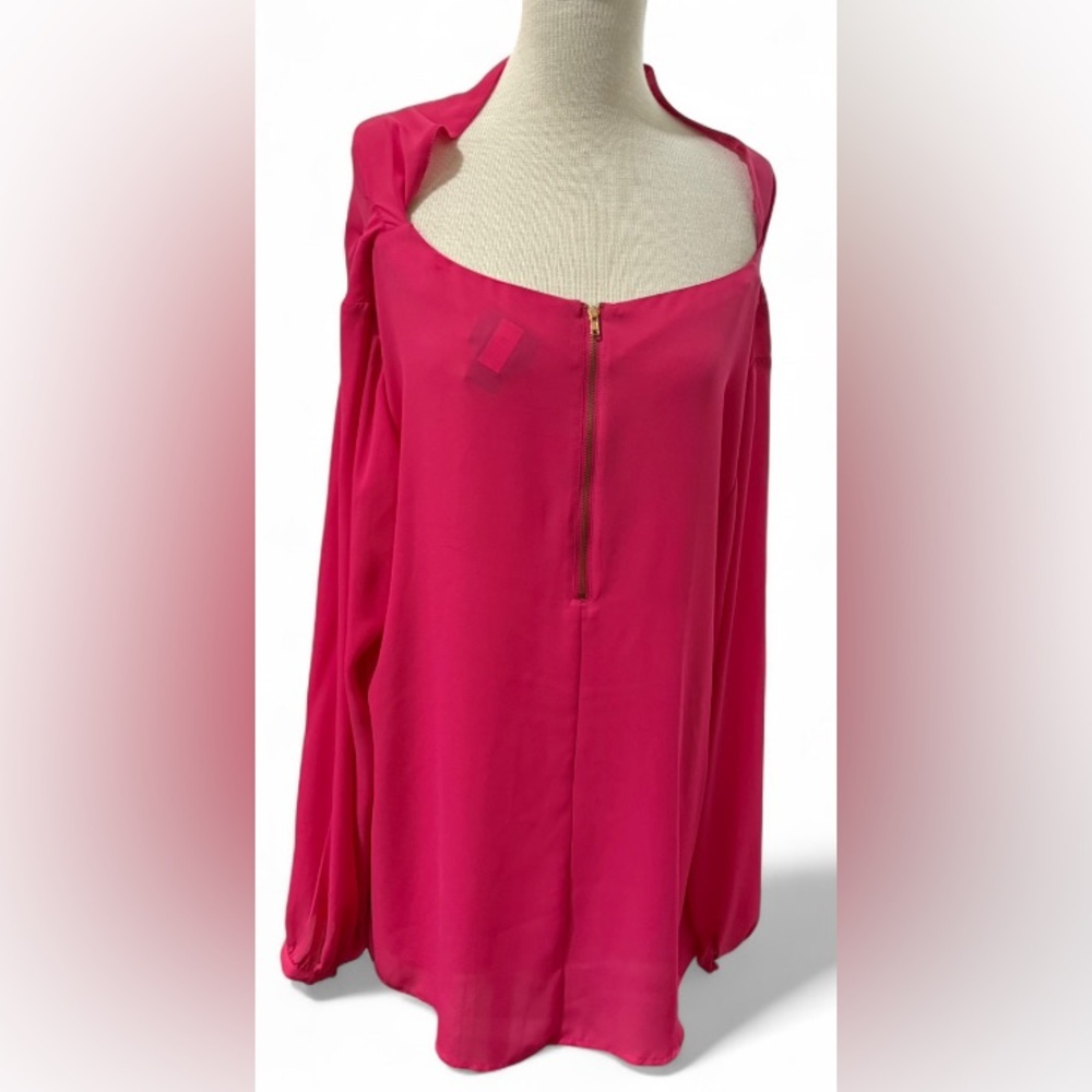 Lane Bryant Pink Long Sleeve Blouse Women’s 14/16 Gold Zip Front Top
